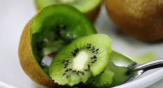 猕猴桃新吃法，營養美味又健康